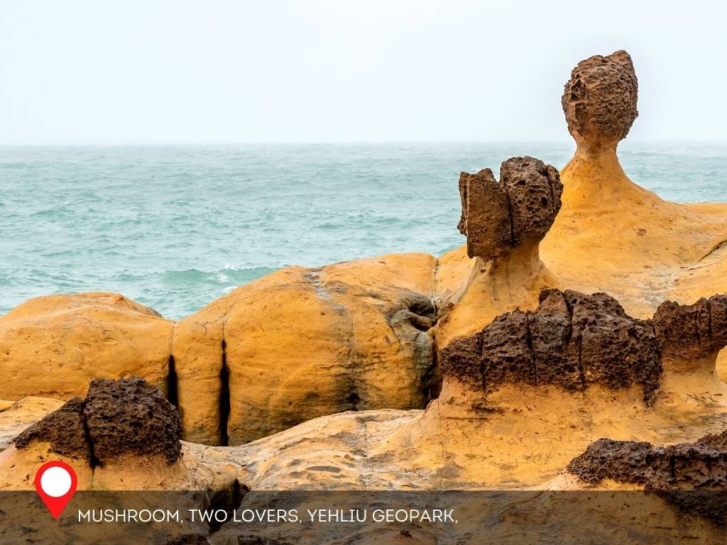 Mushroom, Two Lovers, Yehliu Geopark, Taiwan