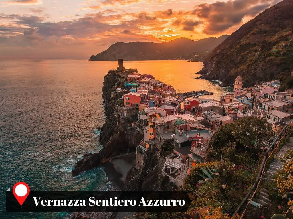 View of Vernazza from Sentiero Azzurro going to Corniglia, Cinque Terre Scenic Spot