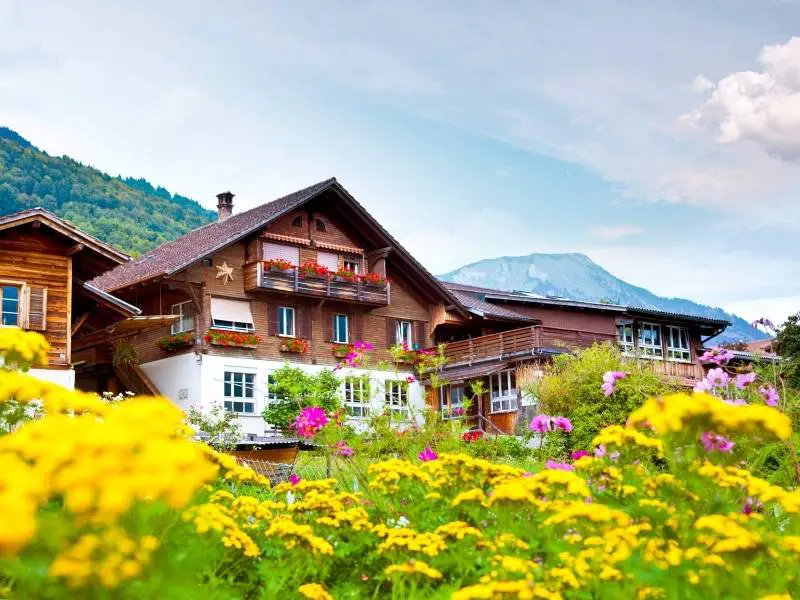 Interlaken Itinerary, jungfrau region, destination, Brienz