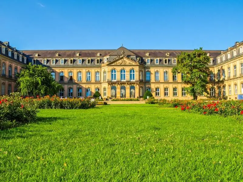 reason to visit stuttgart, Neues Schloss