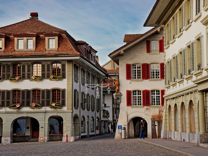 Beautiful Houses in Old Town Thun, Town Hall Square, Thun, Switzerland