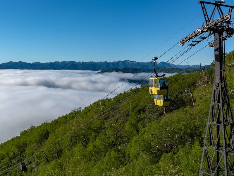 Cable Car Sea of Clouds at Unkai Terrace, Hokkaido, Japan